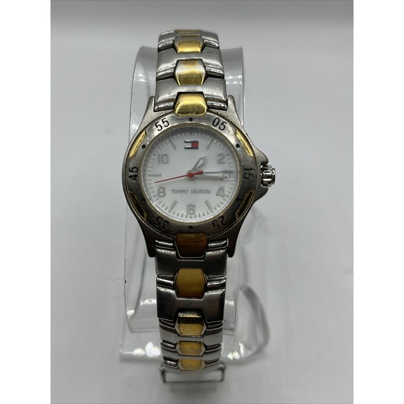 Vintage Tommy Hilfiger F80008 Silver Tone Quartz Wrist Watch- New Battery - Picture 1 of 6